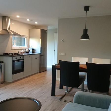 Chalet Op De Veluwe # Beuk Putten Eksteriør billede