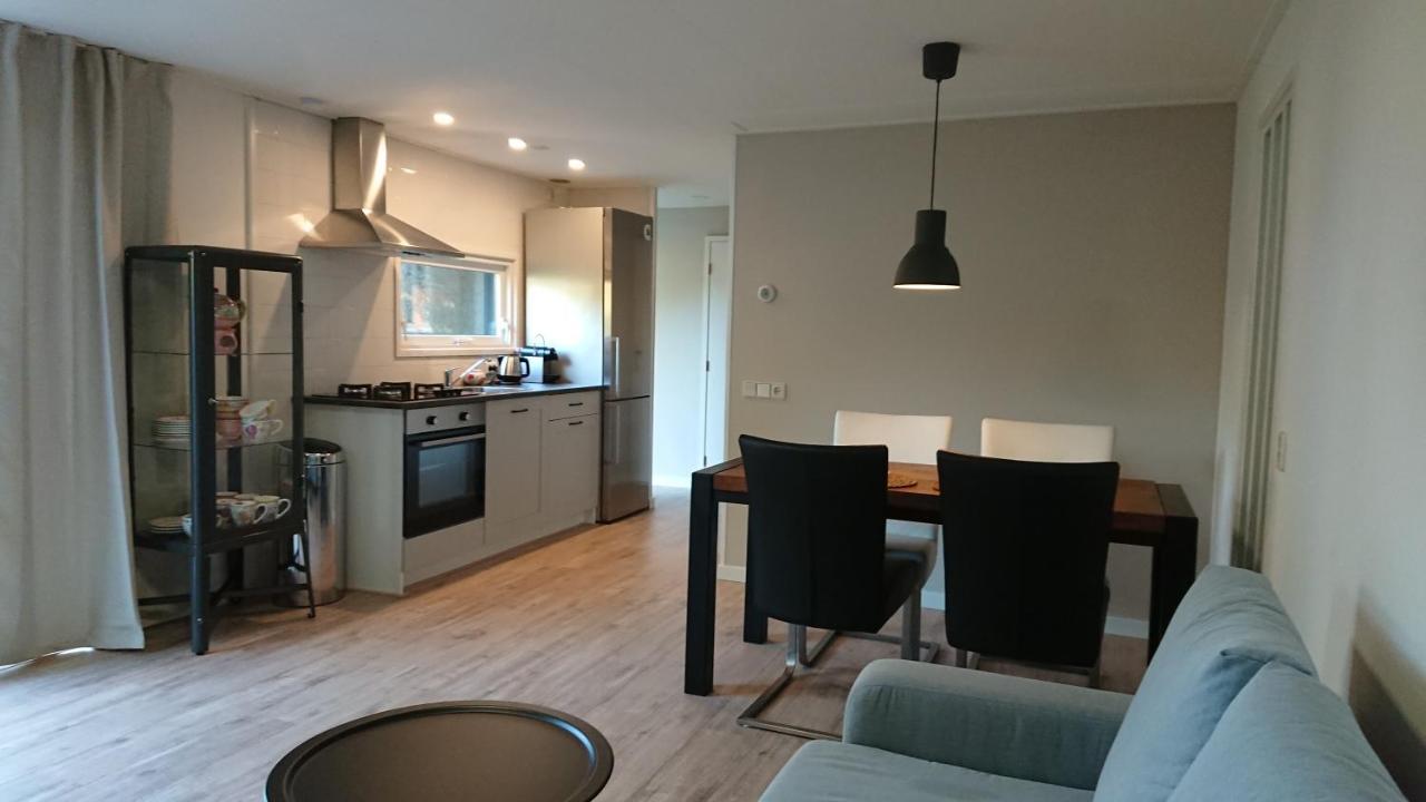 Chalet Op De Veluwe # Beuk Putten Eksteriør billede